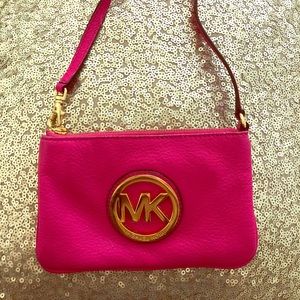 💗Michael Kors wristlet💗